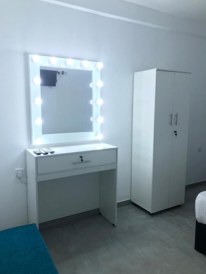 Double Mango Villa كاتوناياكى المظهر الخارجي الصورة