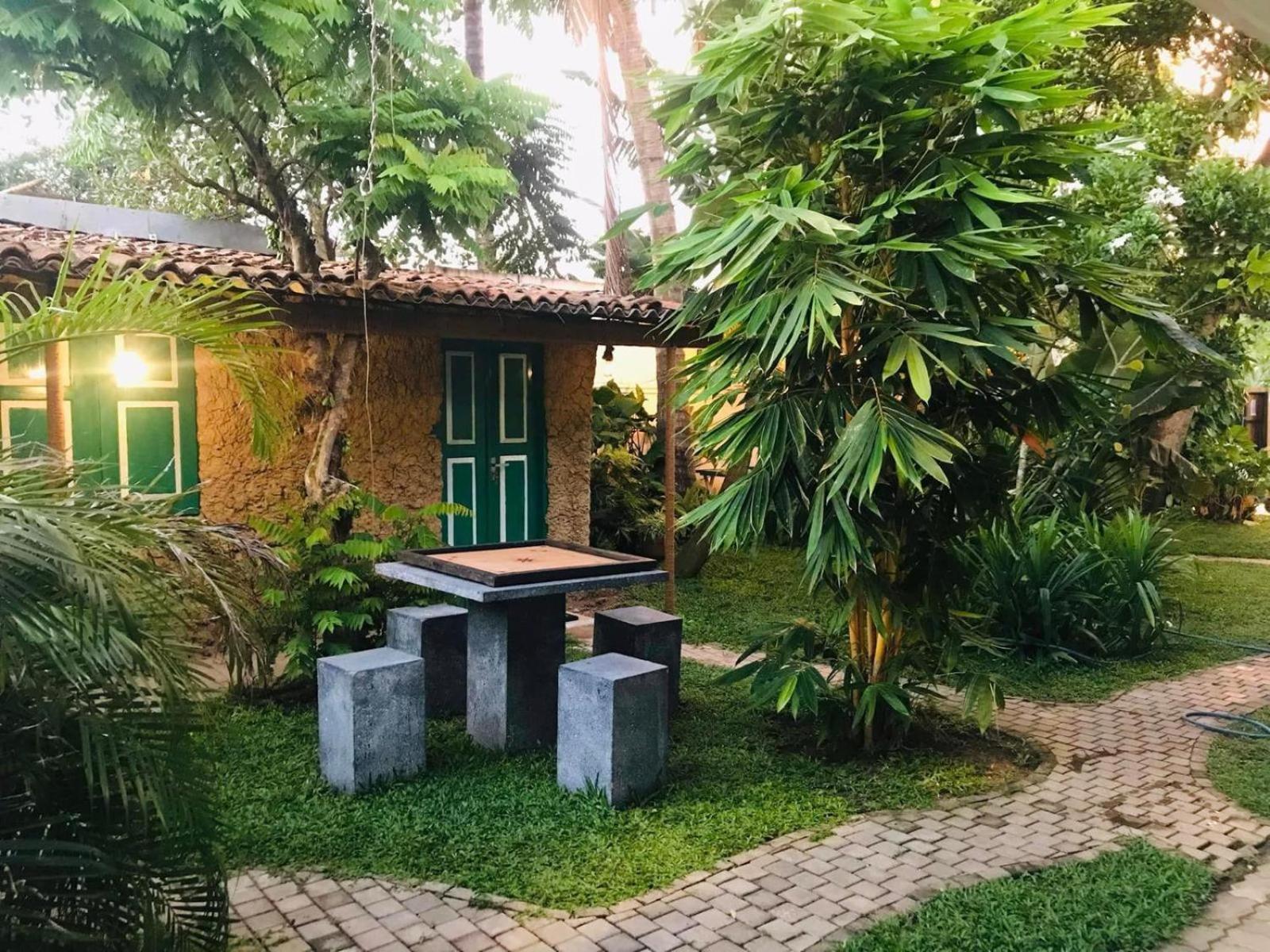Double Mango Villa كاتوناياكى المظهر الخارجي الصورة